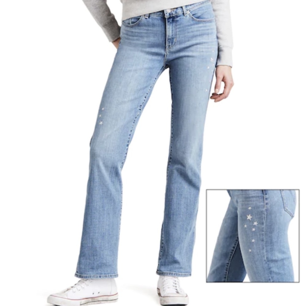 Levi’s Classic bootcut light with white stars